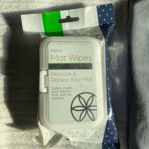 GAIAM Mat Wipes